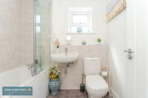 Bathroom- click for photo gallery